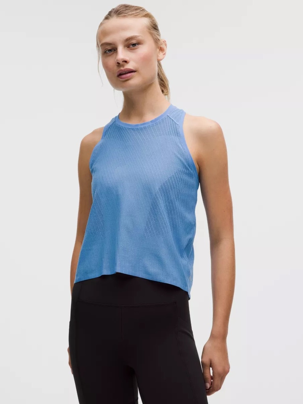 Lululemon size 6 Fast and Free Airflow Cropped Run Tank Top